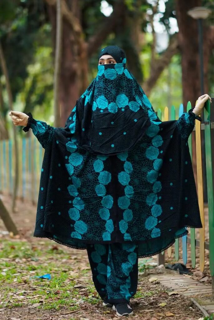 খিমার ও প্লাজু সেট
