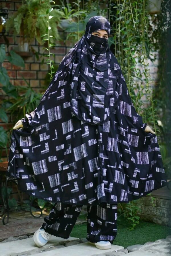 Khimar & Plazu Set