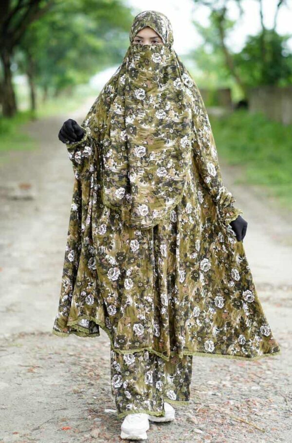 Khimar & Plazu Set